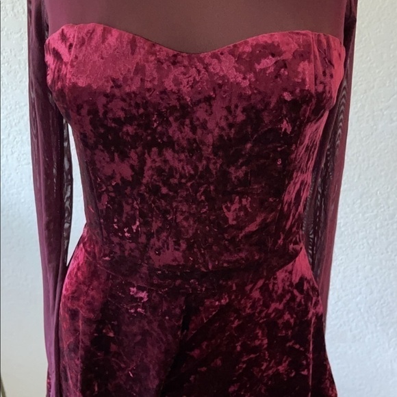 forever 21 Enchanted Velveteen Mesh Romper Small EUC - Picture 4 of 5